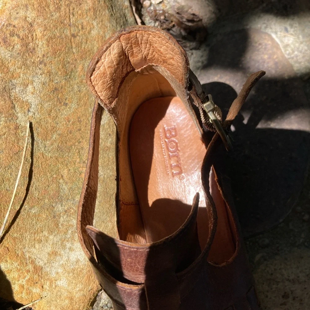 Born Viveka woven western brass buckle bootie size 7.5 - Picture 4 of 15